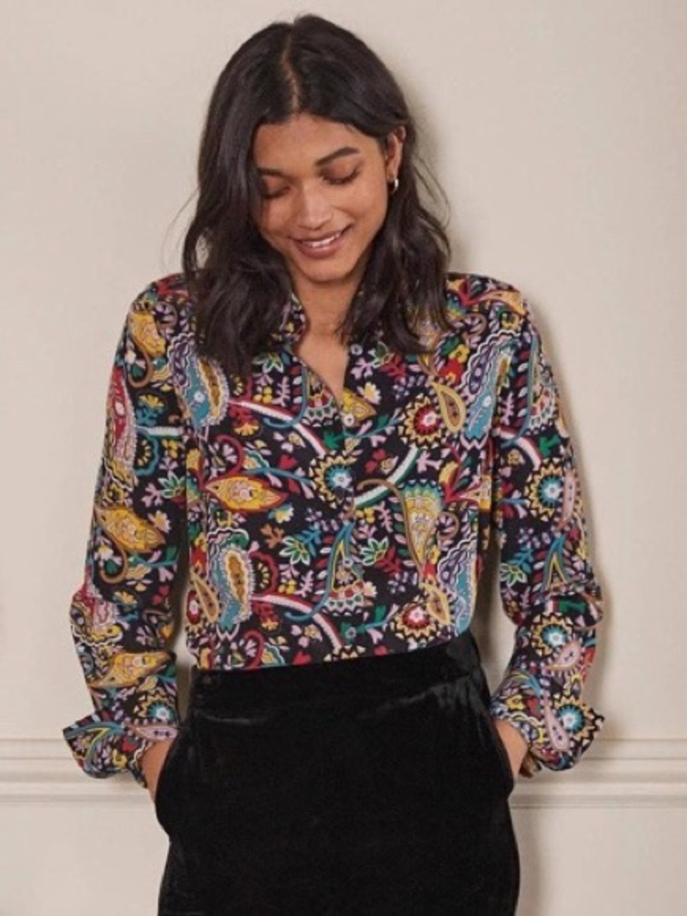 Boden Silk Blouse Size 4 Black Paisley Printed Button Down Shirt Long Sleeve Top